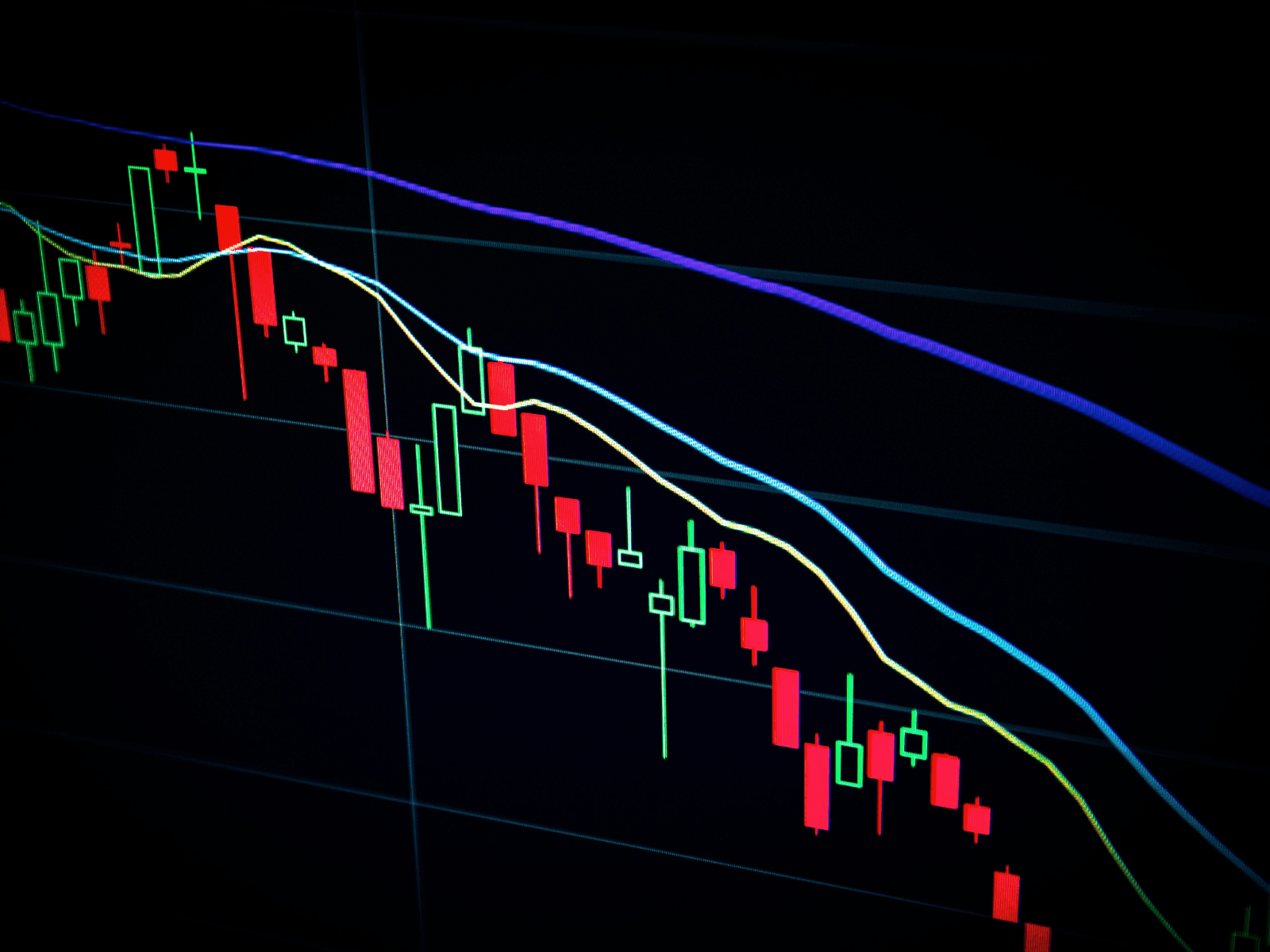 How Are Technology Investment Decisions Impacted By Bonds Yields, Interest Rates and Exchange Rates?